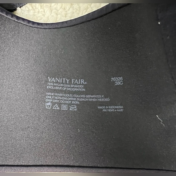 Women’s 38C Vanity Fair Black Bra GUC - Picture 3 of 4